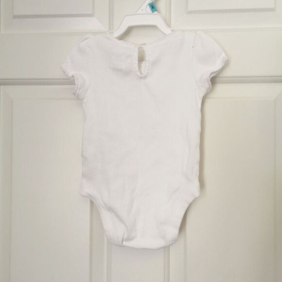 3/$15 Gap ribbed onesie size 3-6 m - Picture 5 of 5